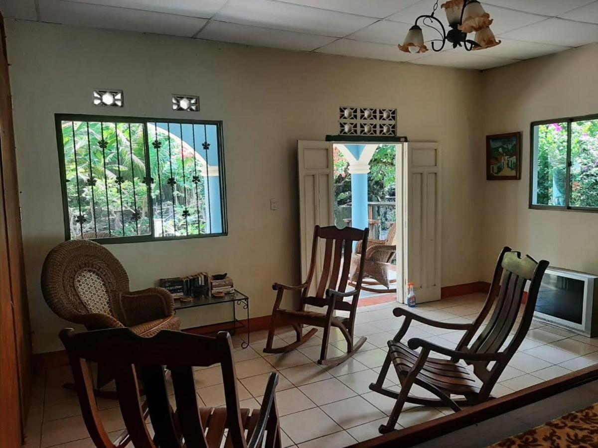 Ometepe House Bed and Breakfast Moyogalpa Exteriör bild