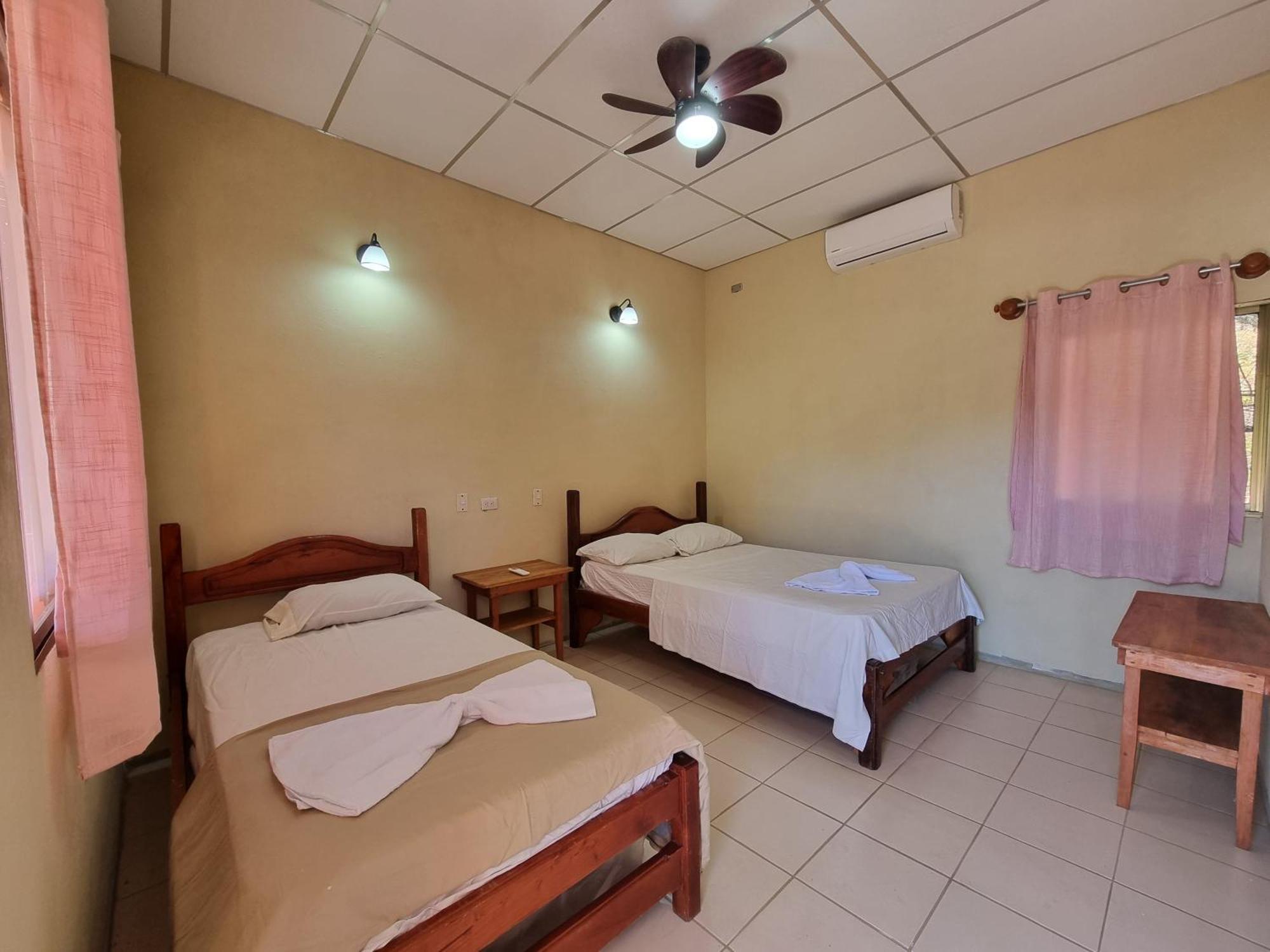 Ometepe House Bed and Breakfast Moyogalpa Exteriör bild