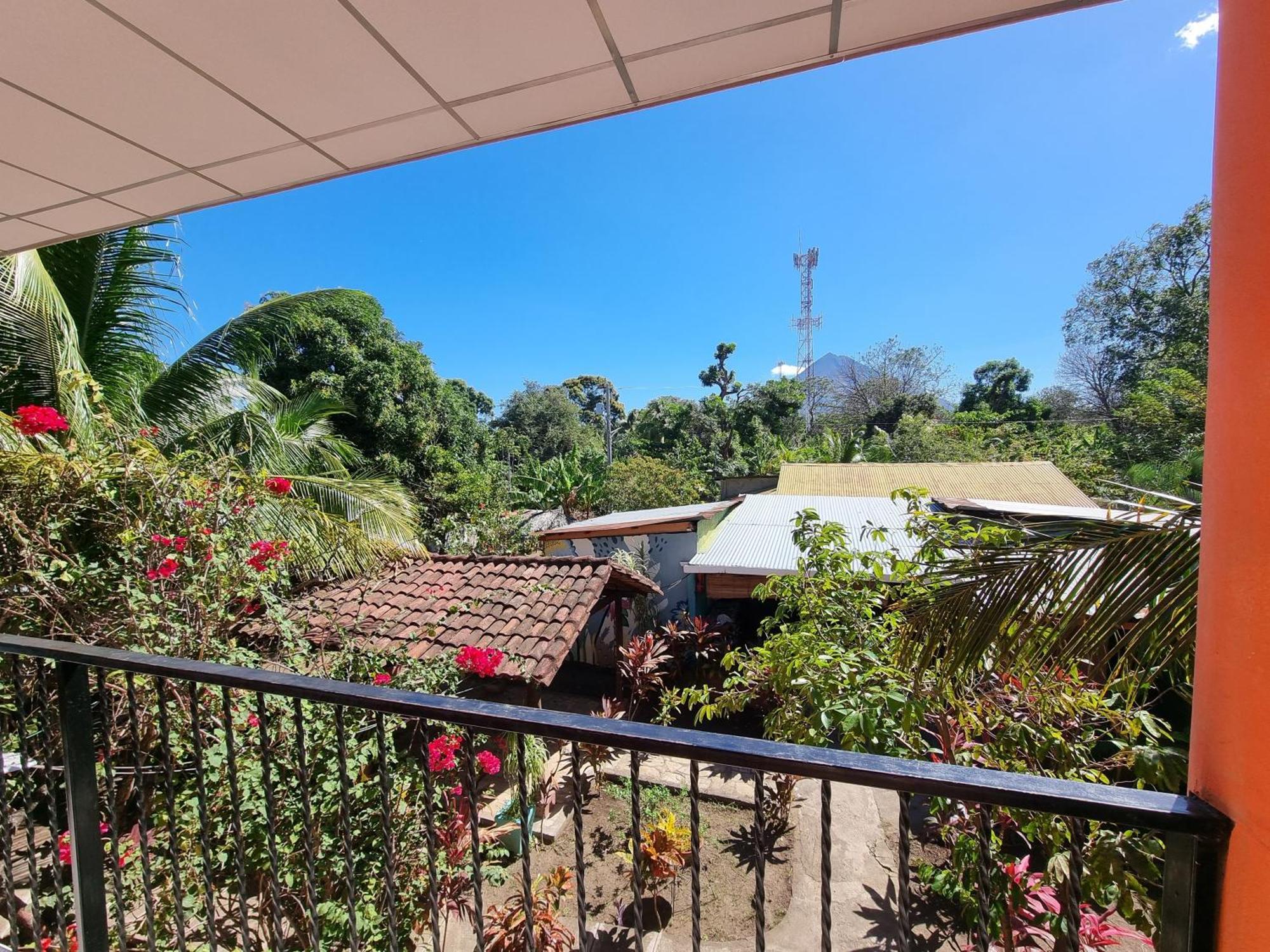 Ometepe House Bed and Breakfast Moyogalpa Exteriör bild