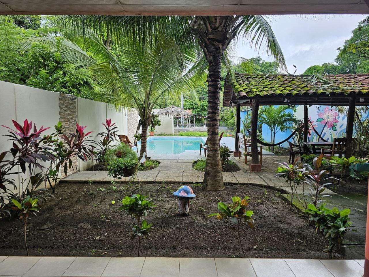 Ometepe House Bed and Breakfast Moyogalpa Exteriör bild