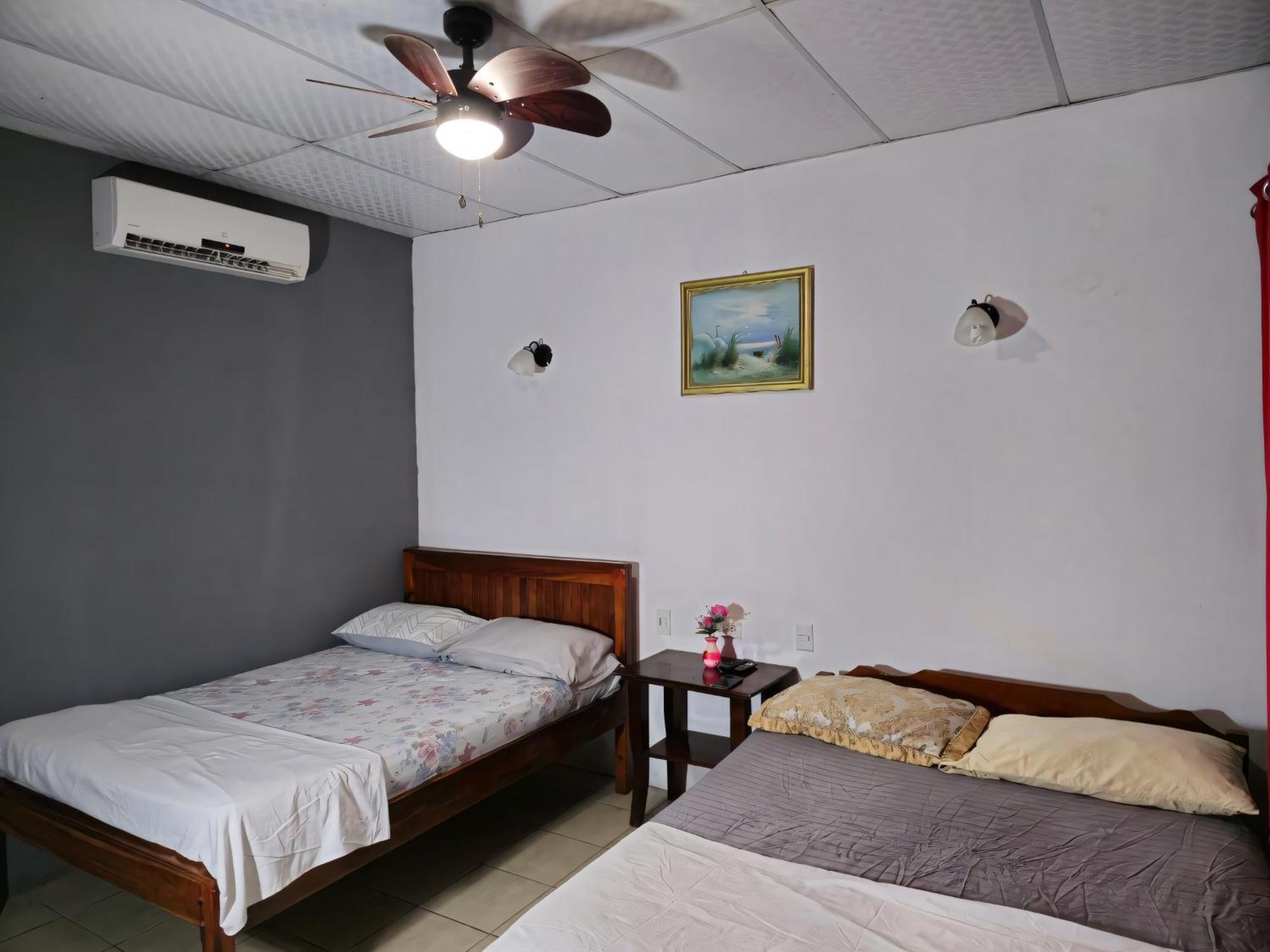 Ometepe House Bed and Breakfast Moyogalpa Exteriör bild